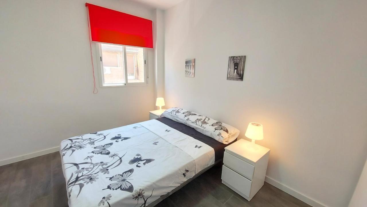 Madrid Luna House Apartment Exterior photo